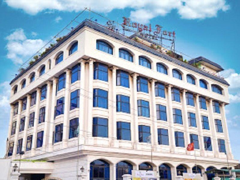Royal Fort Hotel Visakhapatnam Exterior foto